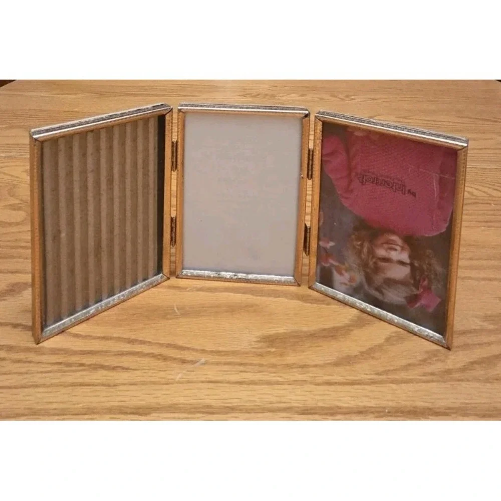 Vintage Mixed Picture Frame Lot MCM Tri-fold Bi-fold & 2- Singles Cottagecore